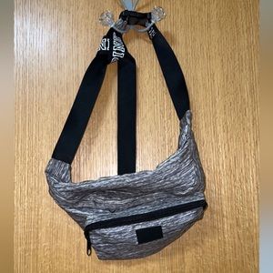 VS pink fanny pack/crossbody